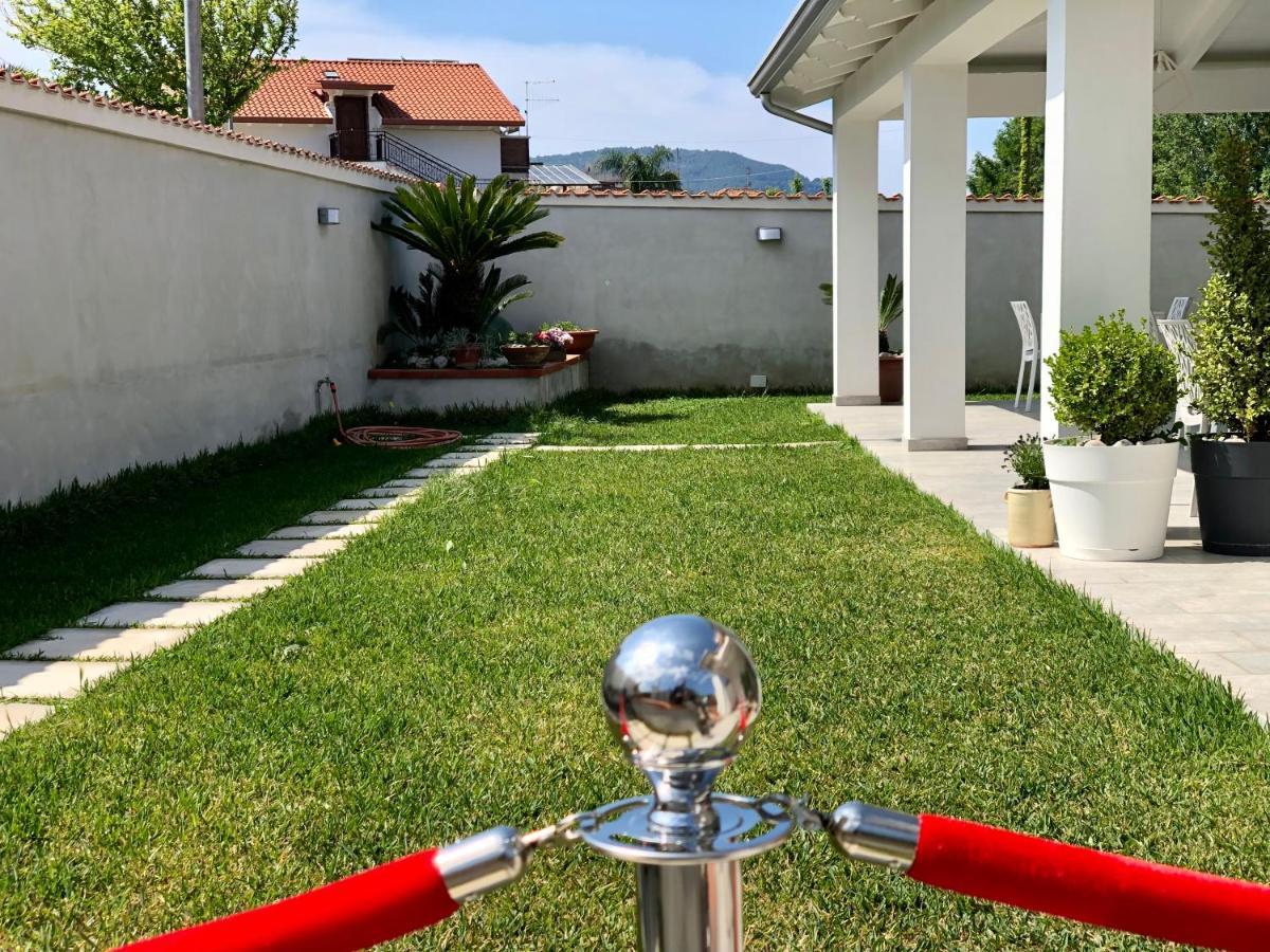 Invilla Bed&Breakfast - Quality Rooms Santa Maria di Castellabate Exterior photo