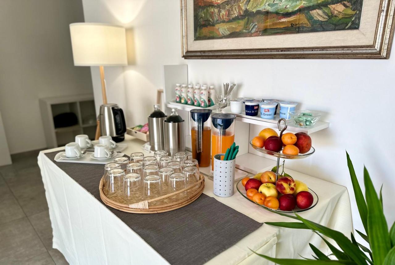 Invilla Bed&Breakfast - Quality Rooms Santa Maria di Castellabate Exterior photo