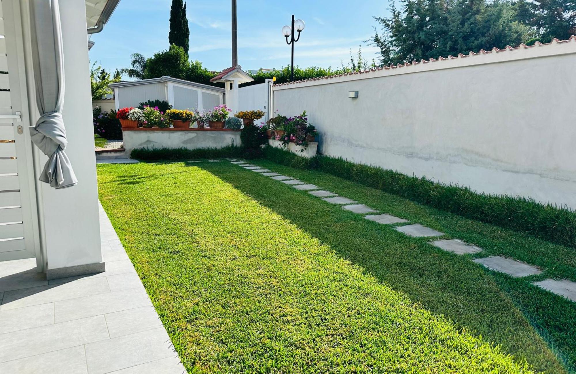 Invilla Bed&Breakfast - Quality Rooms Santa Maria di Castellabate Exterior photo